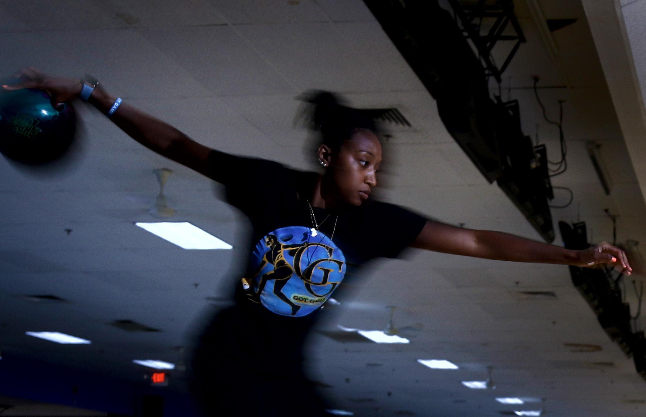 professional women bowlers